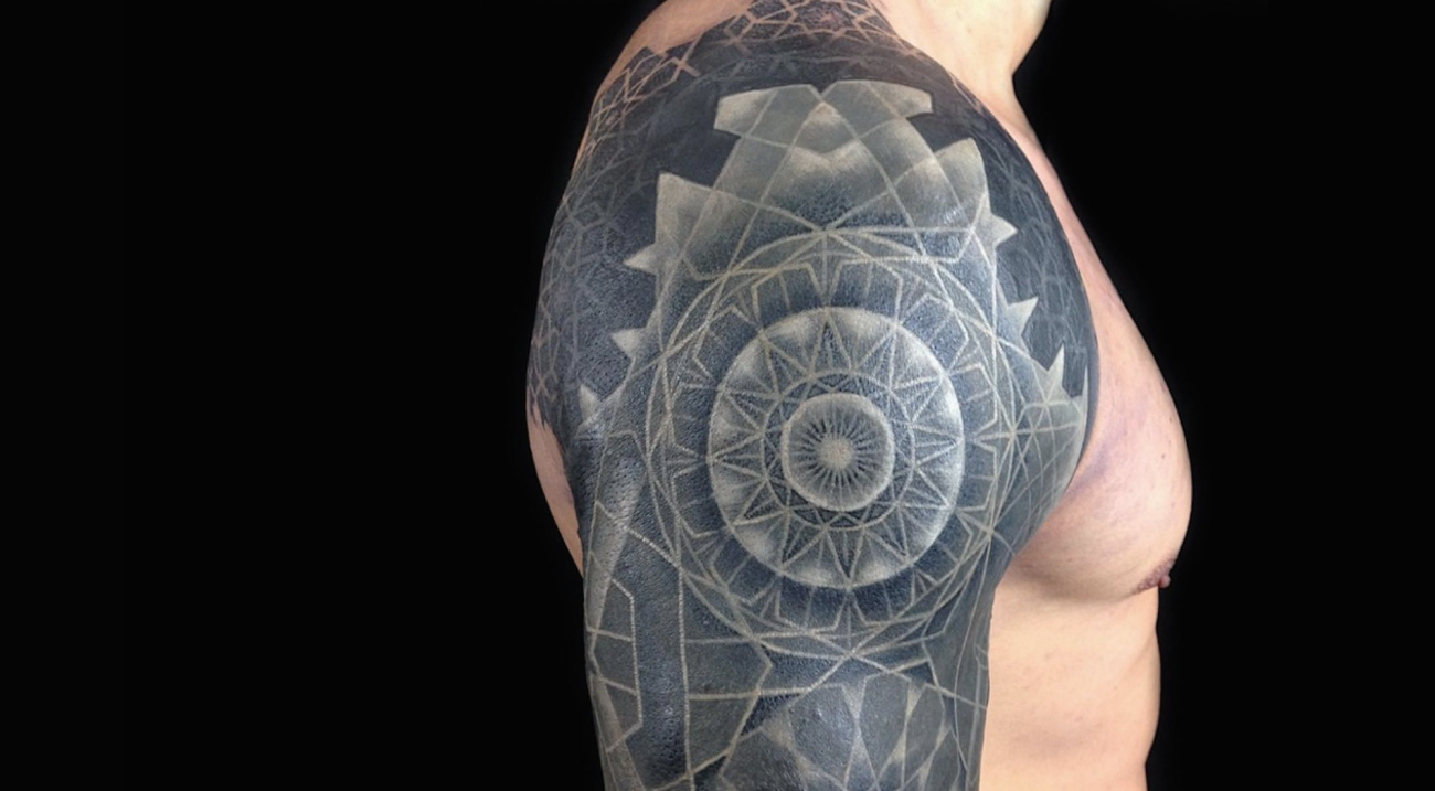 Why White Tattoo Ink Isn't Like the Others: The Science of Light, Not Just Color