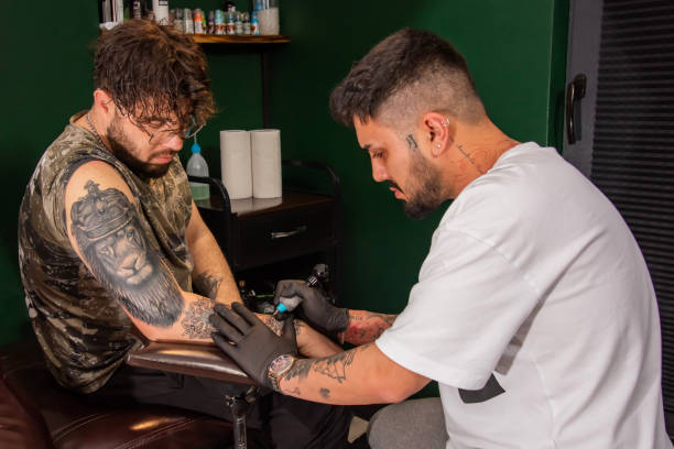 Tattoo Ink Guide: Choosing Black for Perfect Lines and Shades